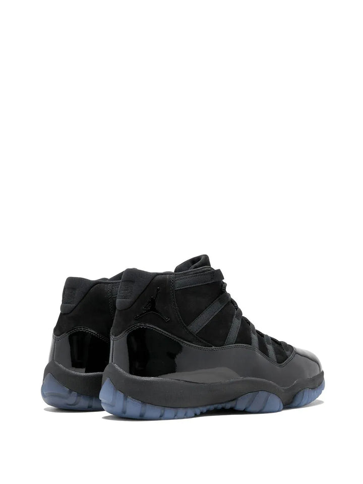 Air Jordan 11 Retro Cap And Gown Sneakers