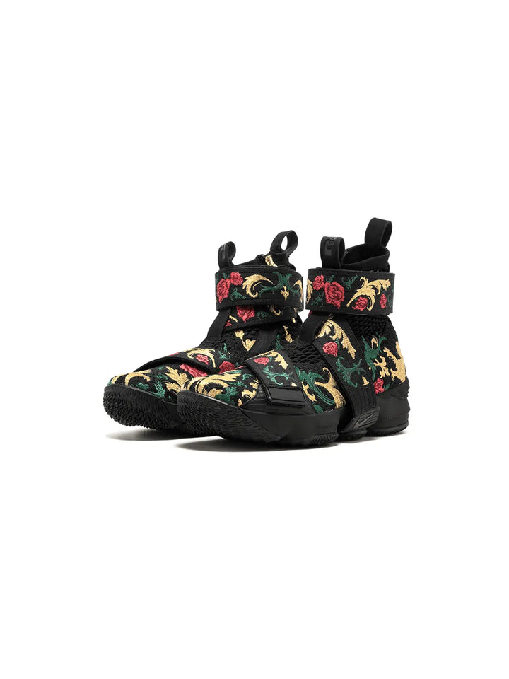 Lebron 15 Lif Sneakers