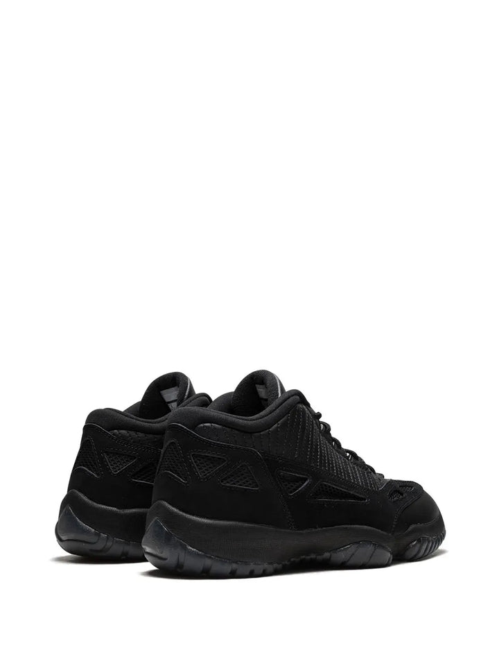 Air Jordan 11 Retro Low Referee Sneakers