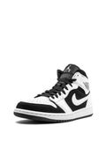Air Jordan 1 Mid Tuxedo