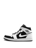 Air Jordan 1 Mid Tuxedo