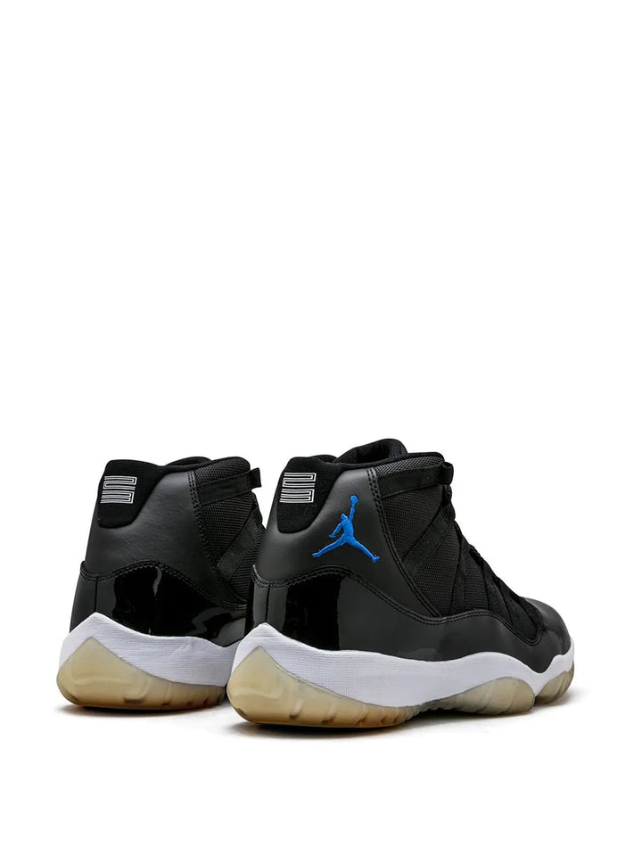 Air Jordan 11 Retro Space Jam - 2009 Sneakers