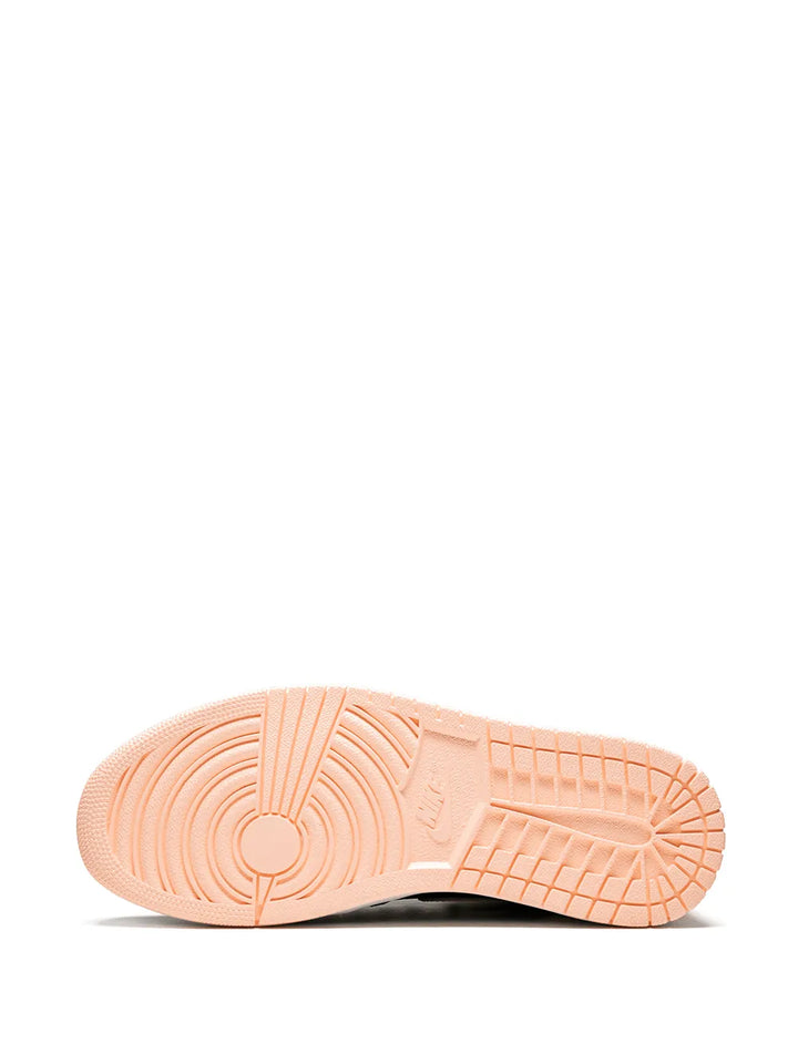 Air Jordan 1 Retro High Og Crimson Tint Sneakers