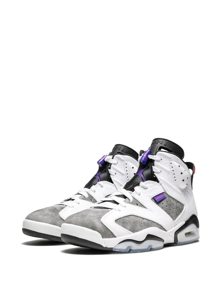 Air Jordan Retro 6 Flint Grey Sneakers