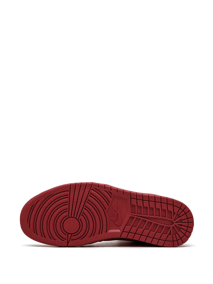Air Jordan 1 Retro High Red Suede