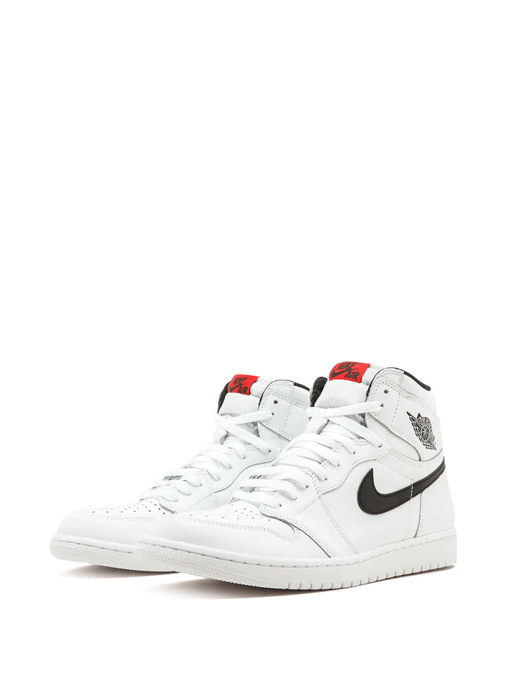 Air Jordan 1 Retro High Og Premium Essentials Sneakers
