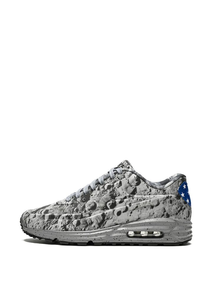 Air Max Lunar90 Sp  oon Landing Sneakers