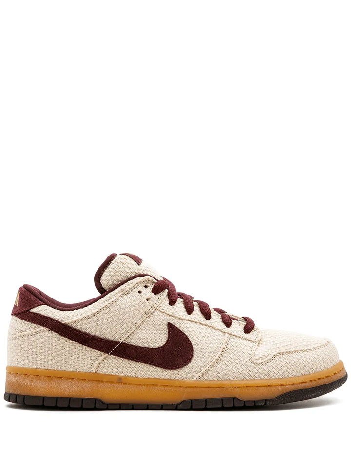 Dunk Low Pro Sb Jersey Gold/Red Mahogany Sneakers