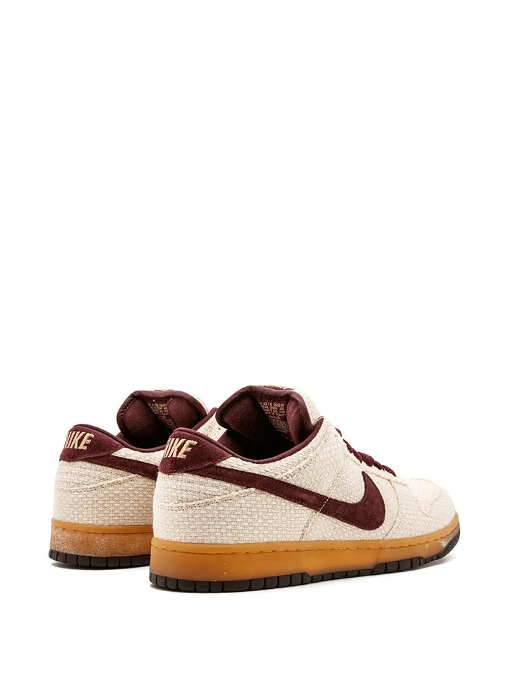 Dunk Low Pro Sb Jersey Gold/Red Mahogany Sneakers