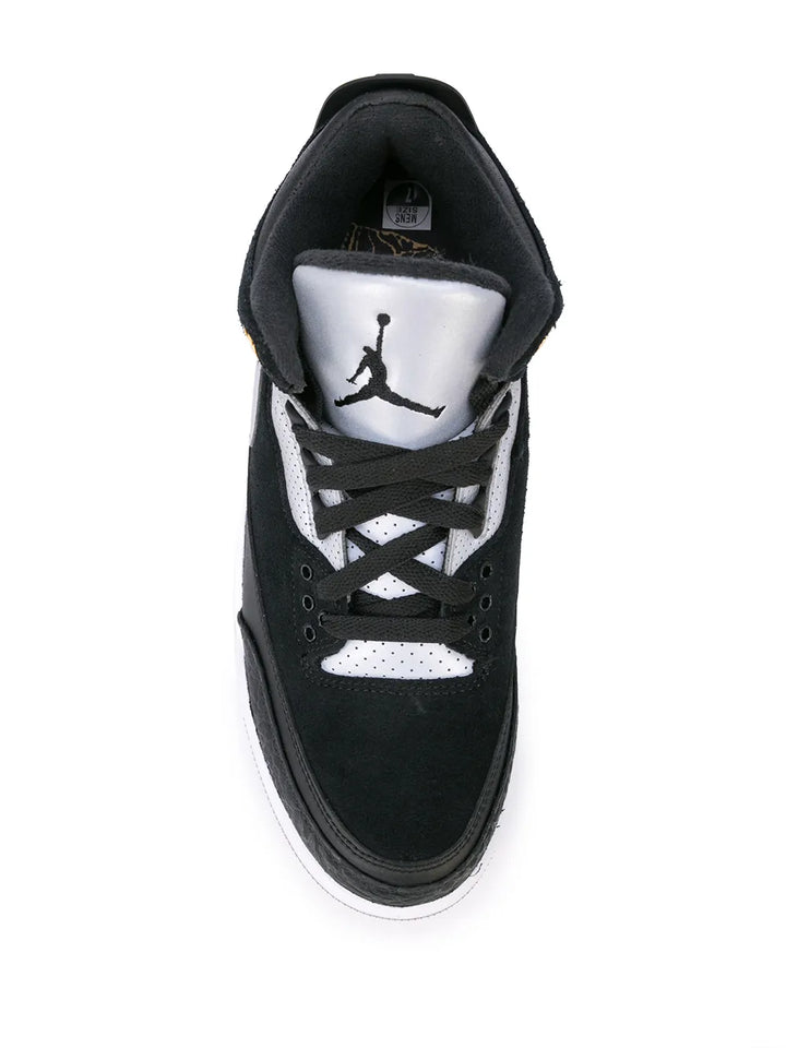 Air Jordan 3 Tinker Hatfield Sneakers