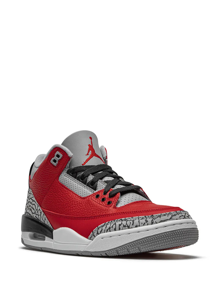 Air Jordan 3 Retro Se Unite - Chi Exclusive Sneakers