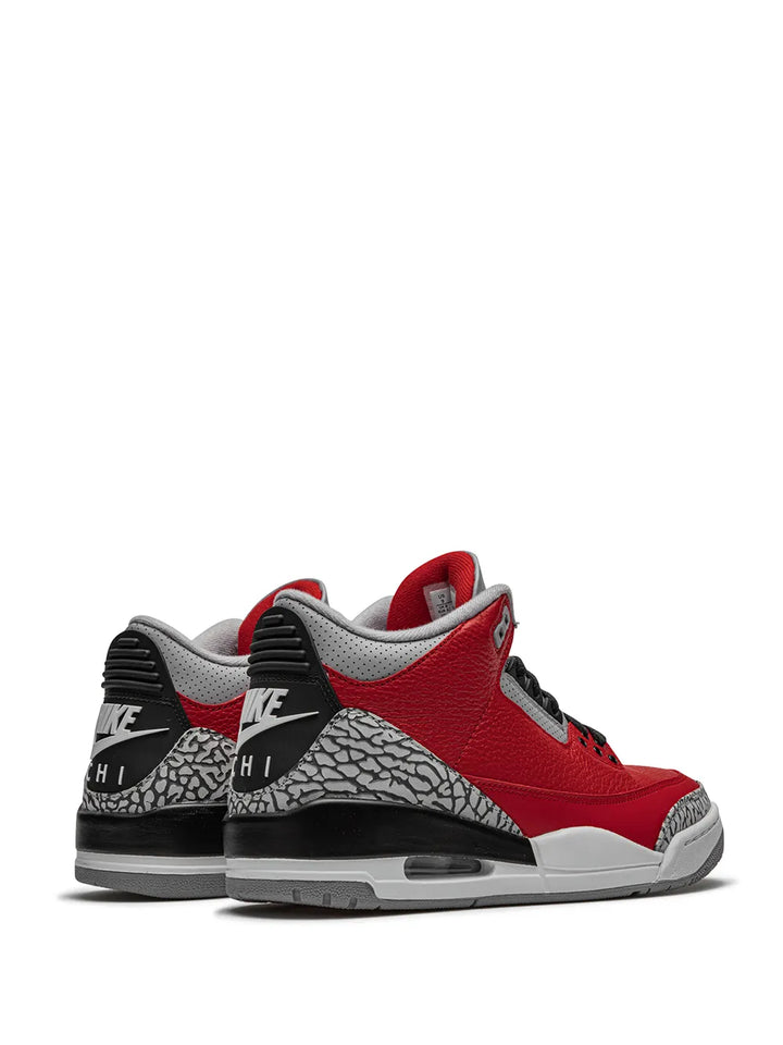 Air Jordan 3 Retro Se Unite - Chi Exclusive Sneakers