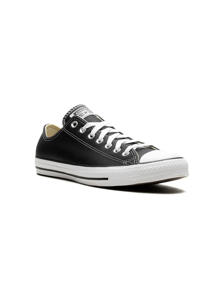 Converse Chuck Taylor Ox All Star Sneakers