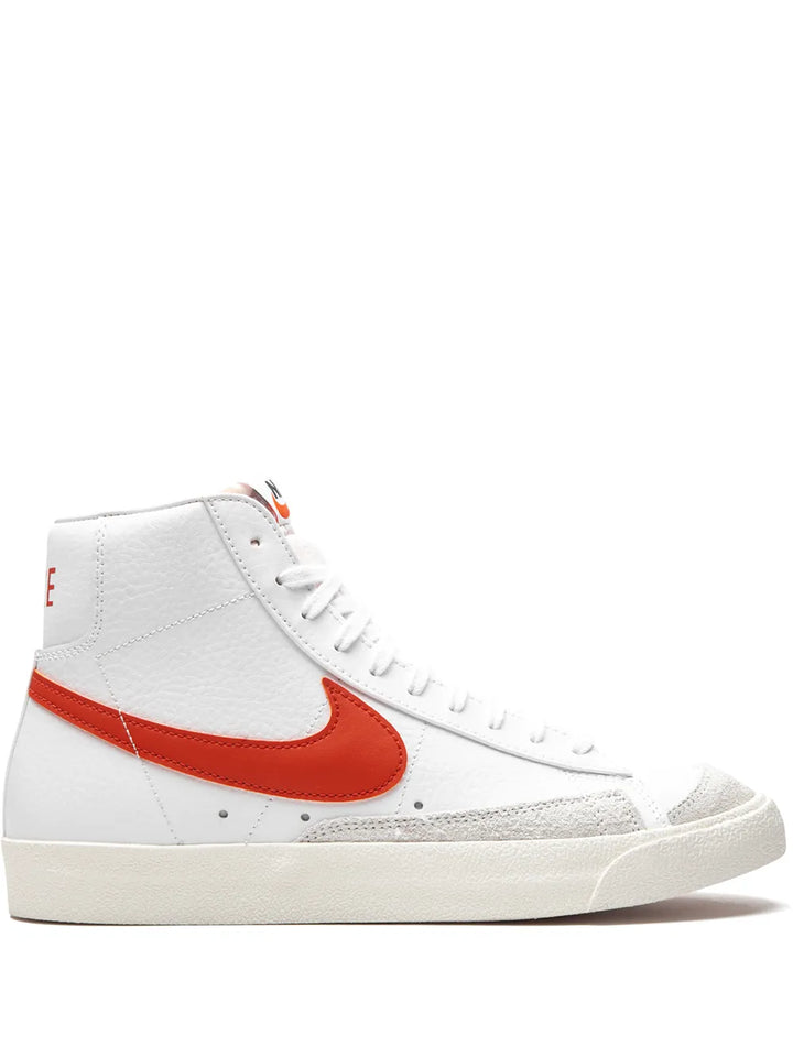 Blazer Mid 77 Vintage Mantra Orange Sneakers