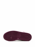 Air Jordan 1 Retro High Bordeaux Sneakers