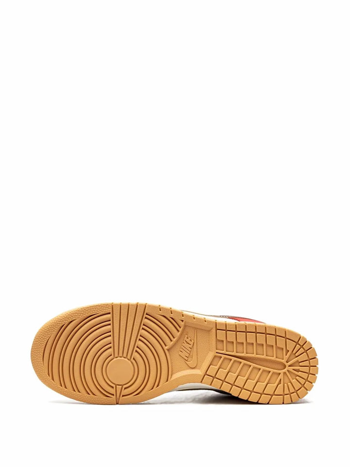 Dunk Low Free 99 - White Sneakers