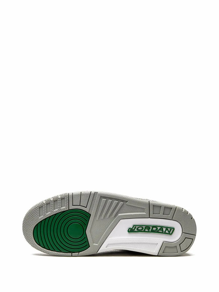 Air Jordan 3 Retro Pine Green Sneakers