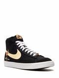 Blazer Mid 77 Pomegranate Sneakers