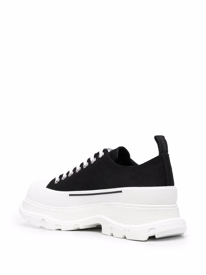 Alexander Mcqueen Tread Slick Low-Top Sneakers