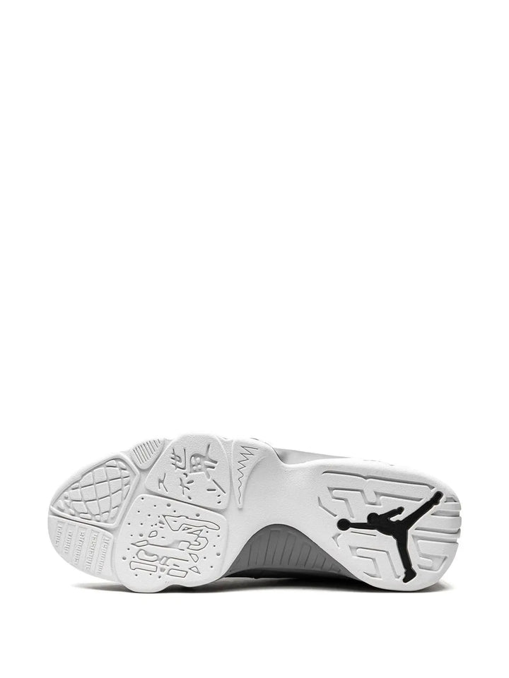 Air Jordan 9 Retro Particle Grey Sneakers
