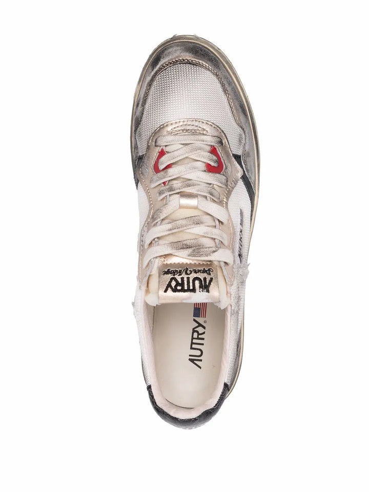 Autry Super Vintage Medalist Low-Top Sneakers