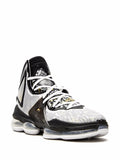 Lebron 19 Royalty Sneakers