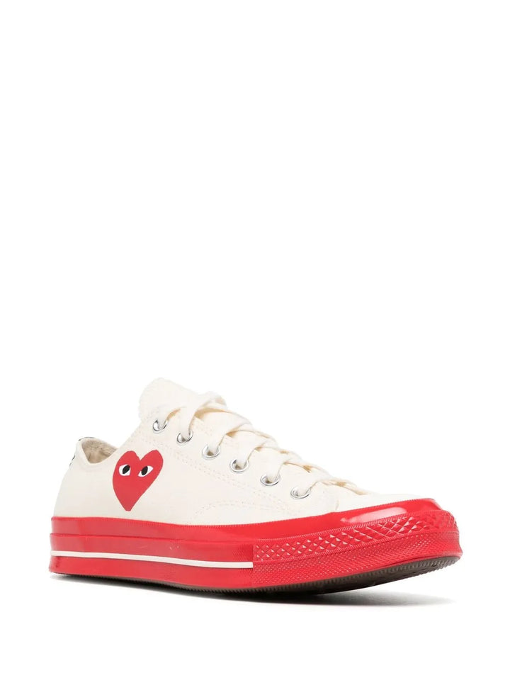 Comme Des Gar ns Play X Converse Chuck 70 Low-Top Sneakers