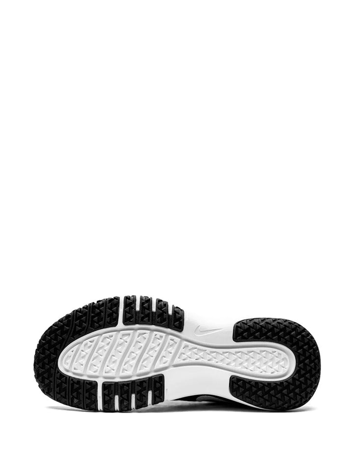 Flex Control Tr4 Black/White/Dark Smoke Grey Sneakers