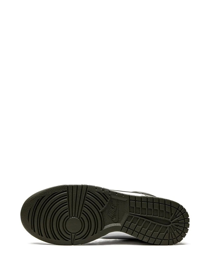 Dunk High Cargo Khaki Sneakers