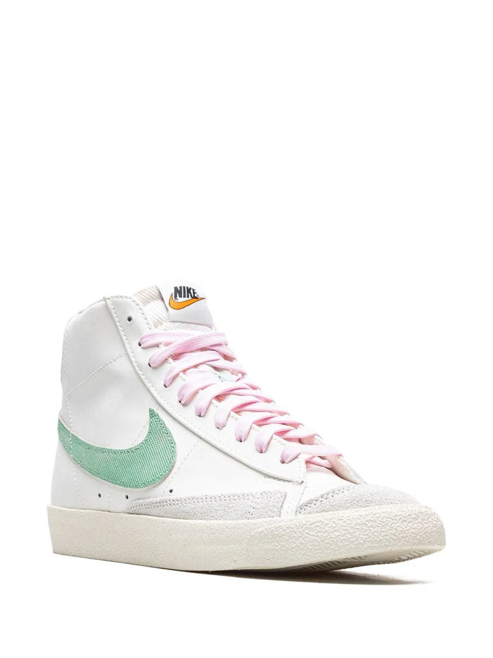 Blazer Mid 77 Prm Certified Fresh Sneakers