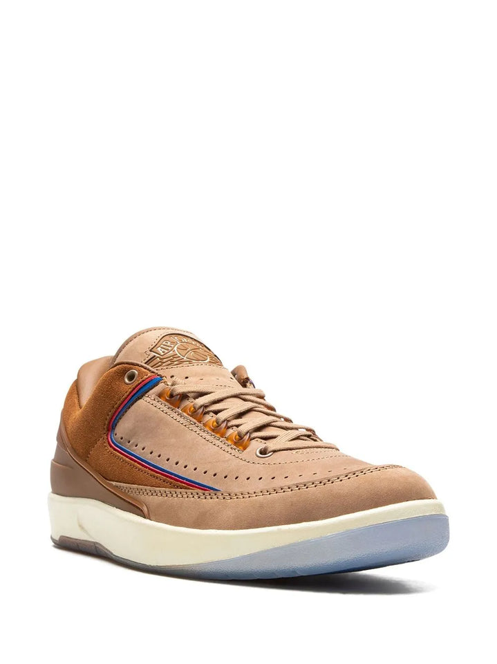 Air Jordan 2 Low Two 18 Sneakers
