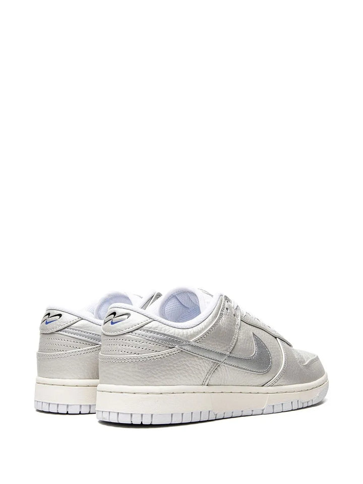 Dunk Low Metallic Silver Sneakers