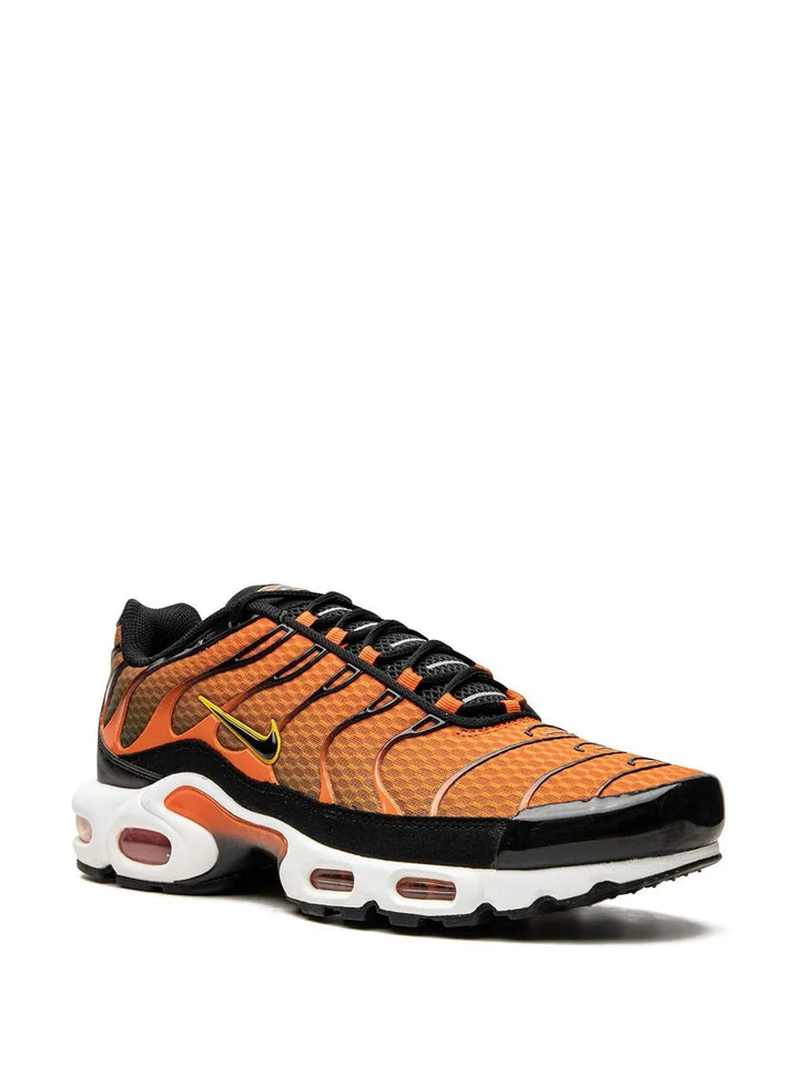 Air Max Plus Safety Orange/University Gold Sneakers
