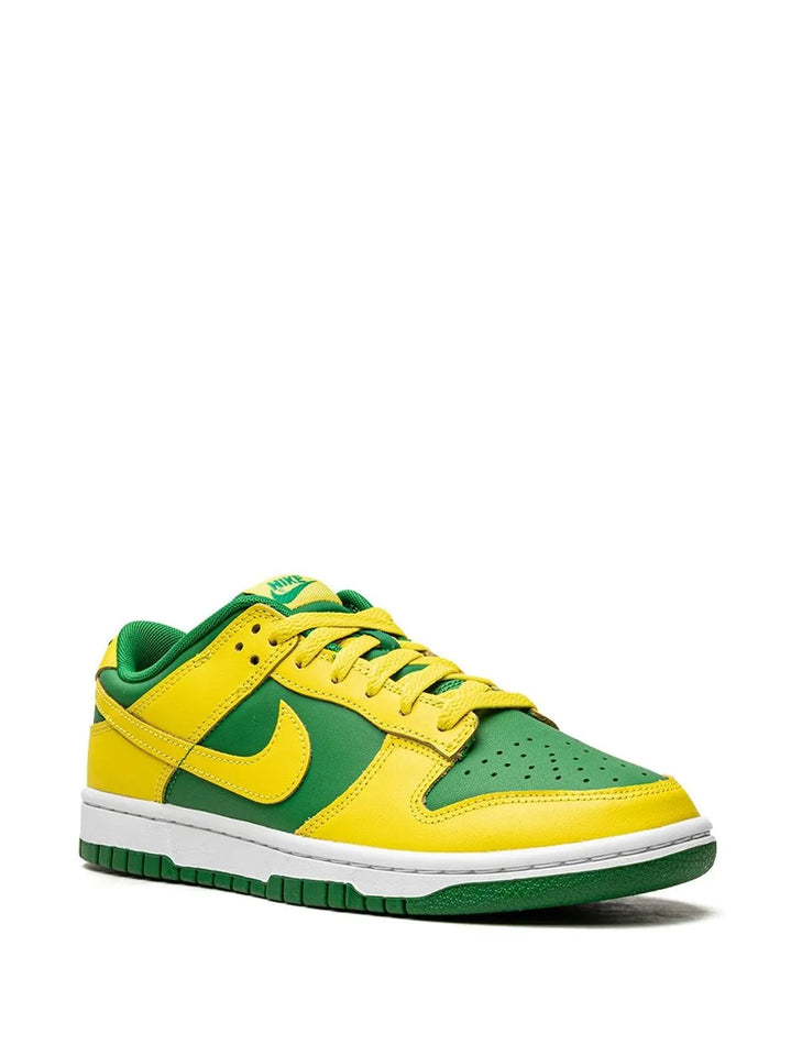 Dunk Low Reverse Brazil Sneakers