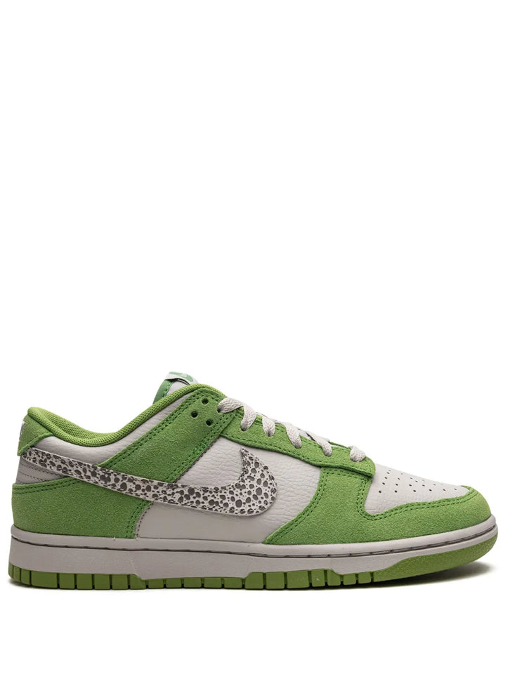 Dunk Low As Safari Swoosh - Chlorphyll Sneakers