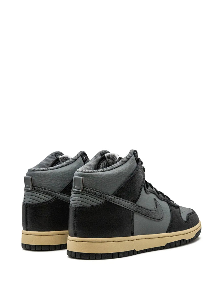 Dunk High Classics - 50 Years Of Hip-Hop Sneakers