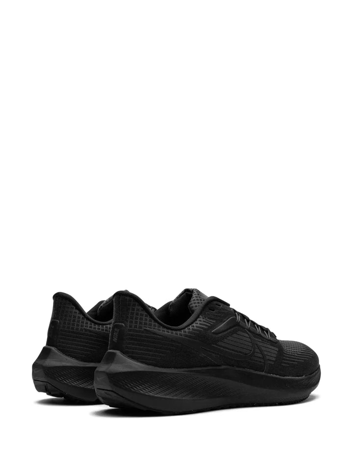 Air Zoom Pegasus 39 Black Anthracite Sneakers