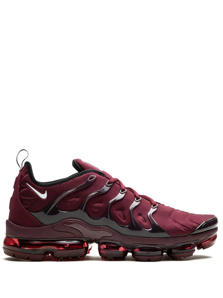 Air Vapormax Plus Burgundy Sneakers