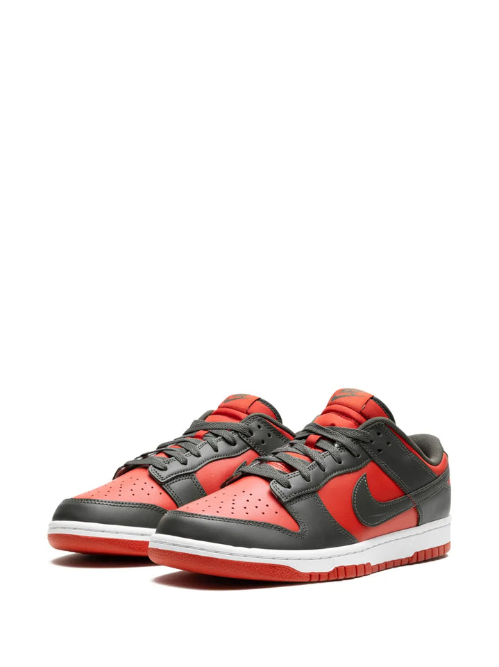 Dunk Low Mystic Red/Cargo Khaki/White Sneakers