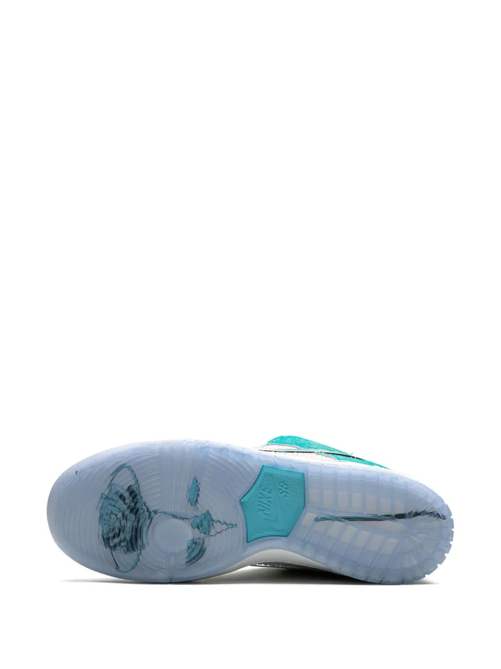 Dunk Low Pro Qs April Skateboards Sneakers
