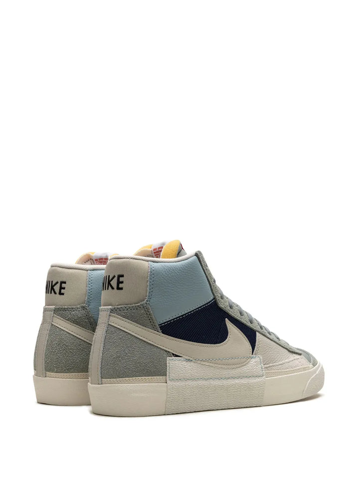 Blazer Mid Pro Club Sneakers