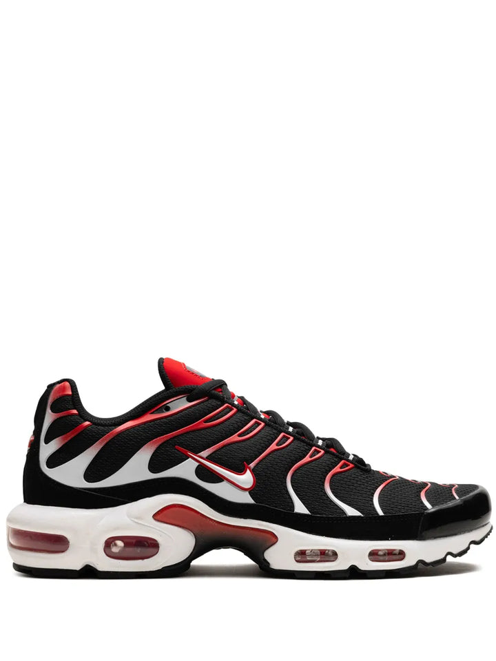 Air Max Plus Black/White/University Red Sneakers