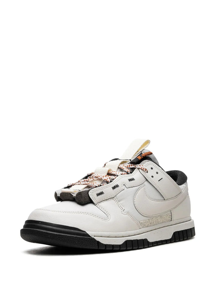 Dunk Low Remastered Sail/Black Sneakers