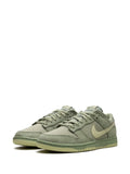 Dunk Low Oil Green Sneakers