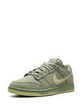 Dunk Low Oil Green Sneakers
