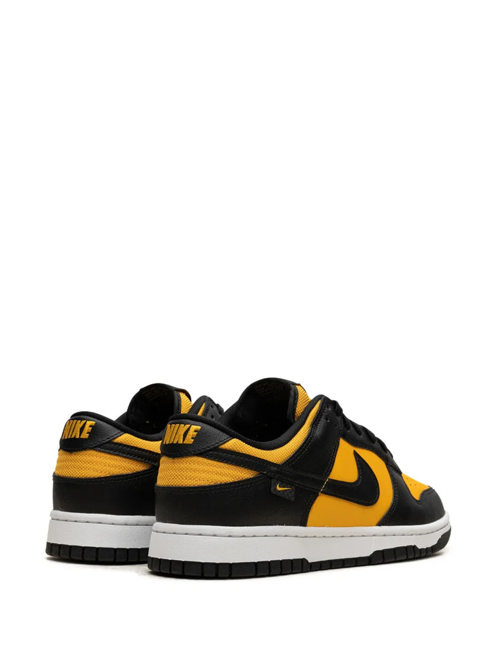 Dunk Low Black/University Gold Sneakers