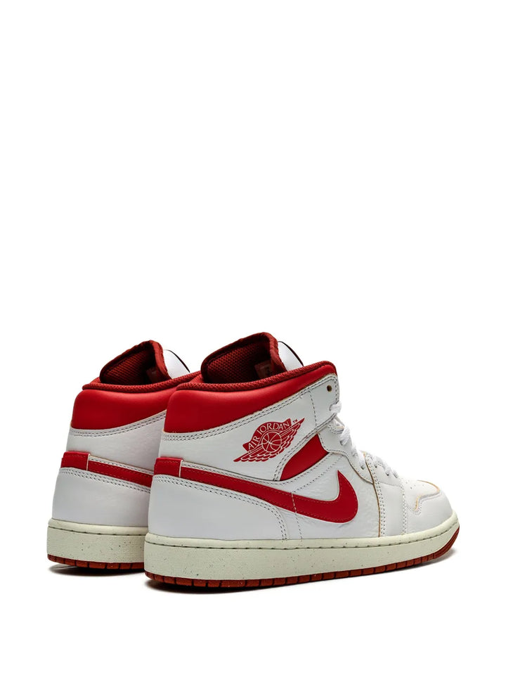 Air Jordan 1 Mid Se Dune Red Sneakers