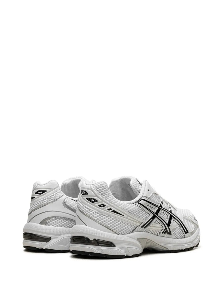 Asics Gel-1130 Black/White Sneakers