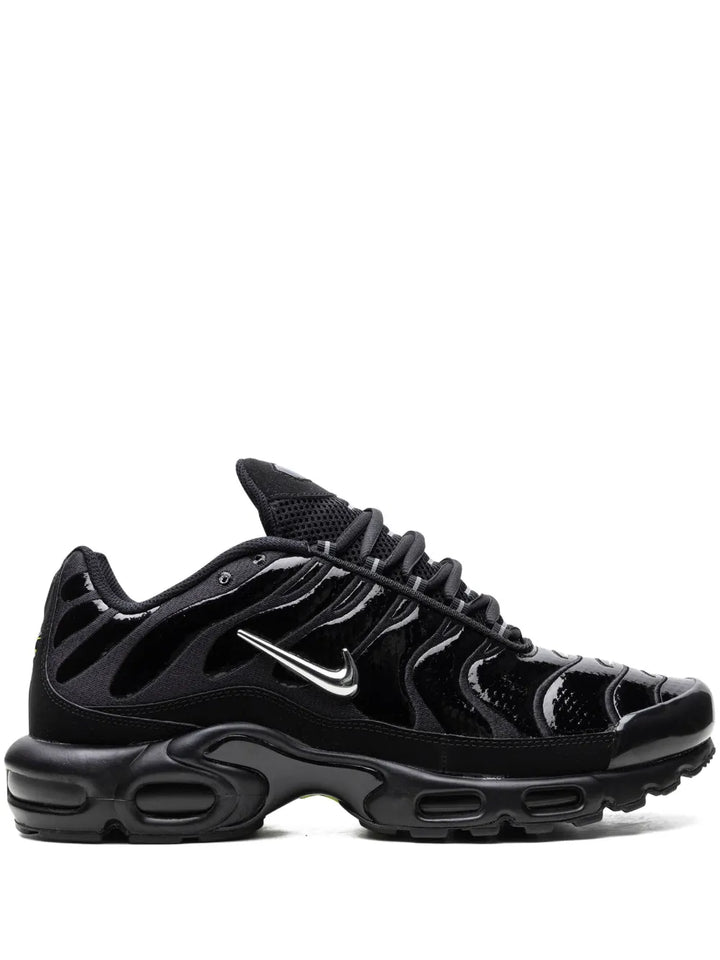 Air Max Plus Metallic Black Sneakers