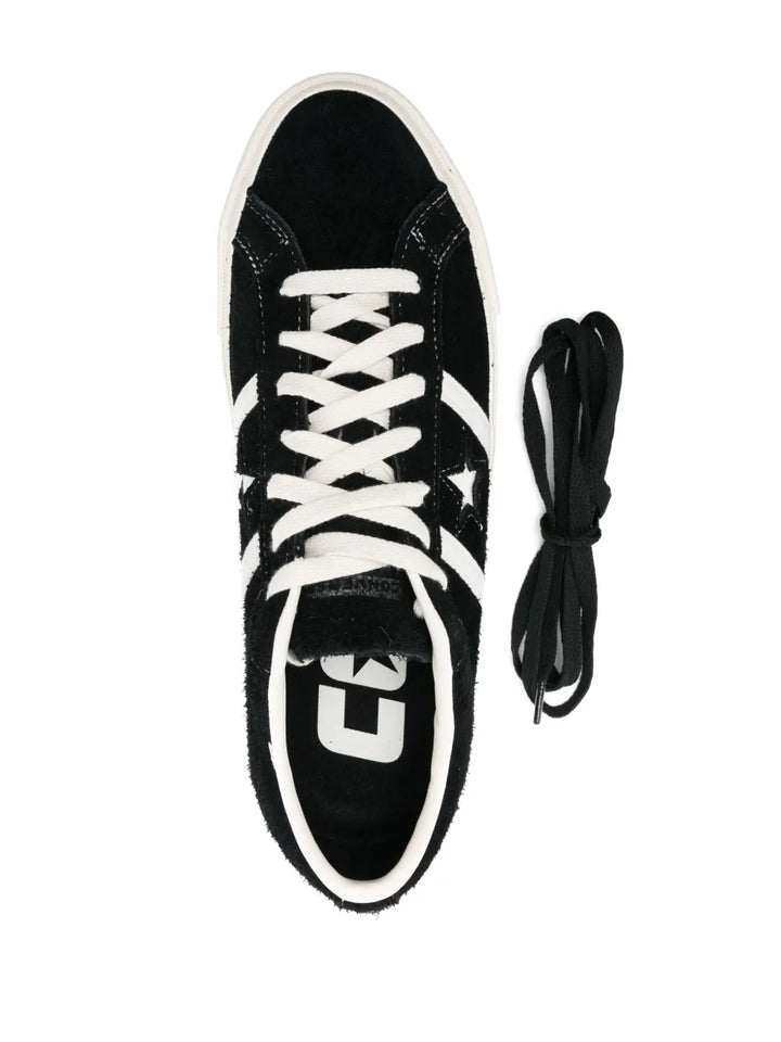 Converse One Star Academy Pro Sneakers